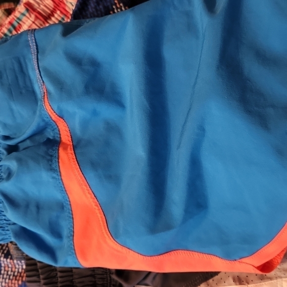 Under Armour Girls Stunner Shorts Size M - Picture 7 of 8